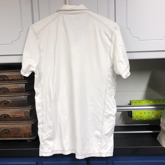 Buckle Black #48 white polo style 3 buttons - Picture 3 of 4